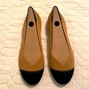 Rothy’s Camel Captoe Women’s Size 9.5